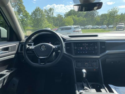 2020 Volkswagen Atlas 3.6L V6 SE w/Technology