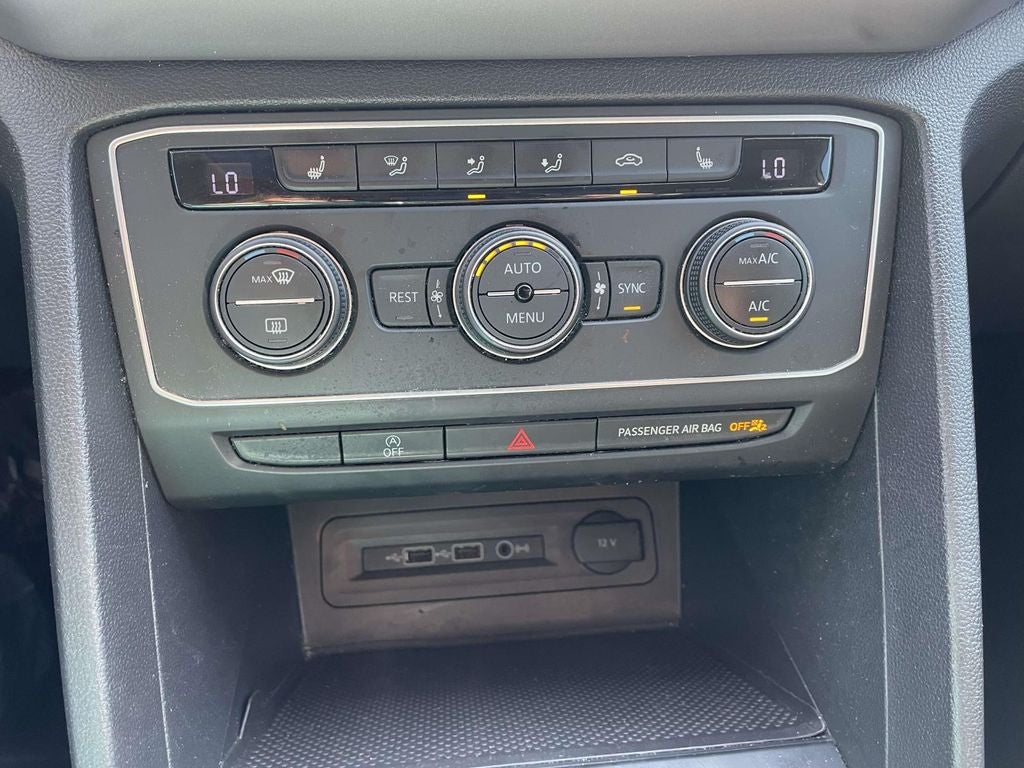 2020 Volkswagen Atlas 3.6L V6 SE w/Technology