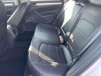 2013 Volkswagen Passat TDI SE