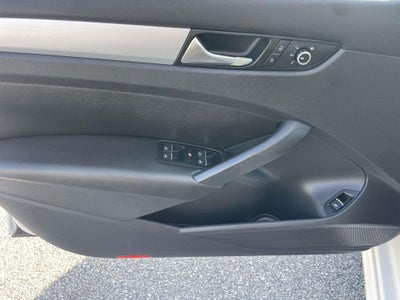 2013 Volkswagen Passat TDI SE
