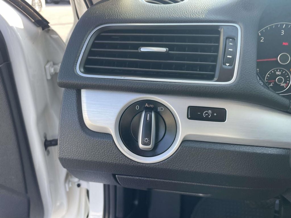 2013 Volkswagen Passat TDI SE
