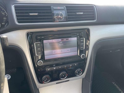 2013 Volkswagen Passat TDI SE