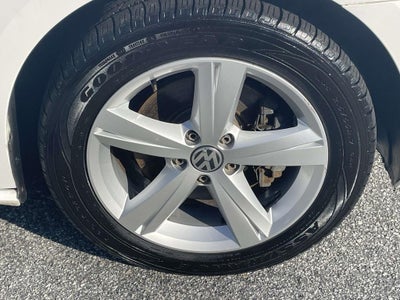 2013 Volkswagen Passat TDI SE