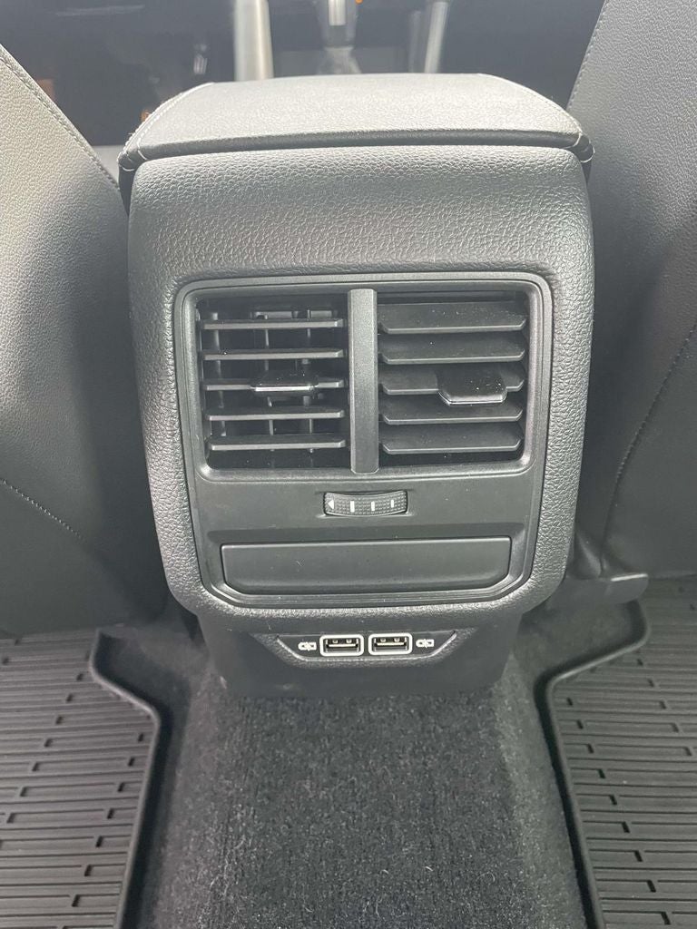 2021 Volkswagen Passat 2.0T R-Line