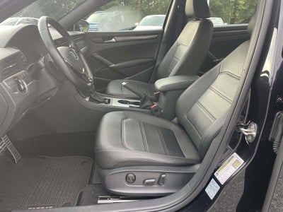 2021 Volkswagen Passat 2.0T R-Line