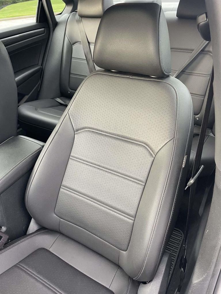 2021 Volkswagen Passat 2.0T R-Line