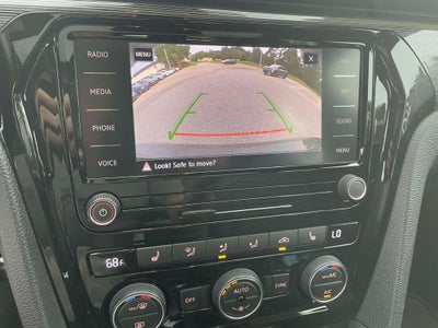 2021 Volkswagen Passat 2.0T R-Line