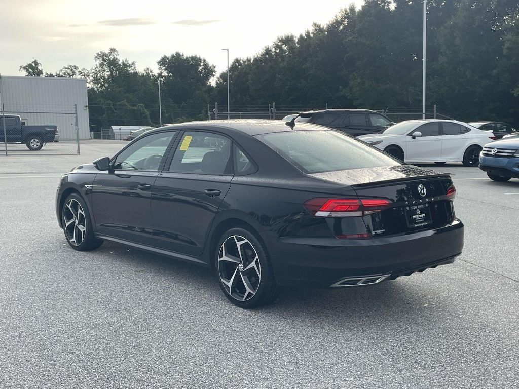 2021 Volkswagen Passat 2.0T R-Line