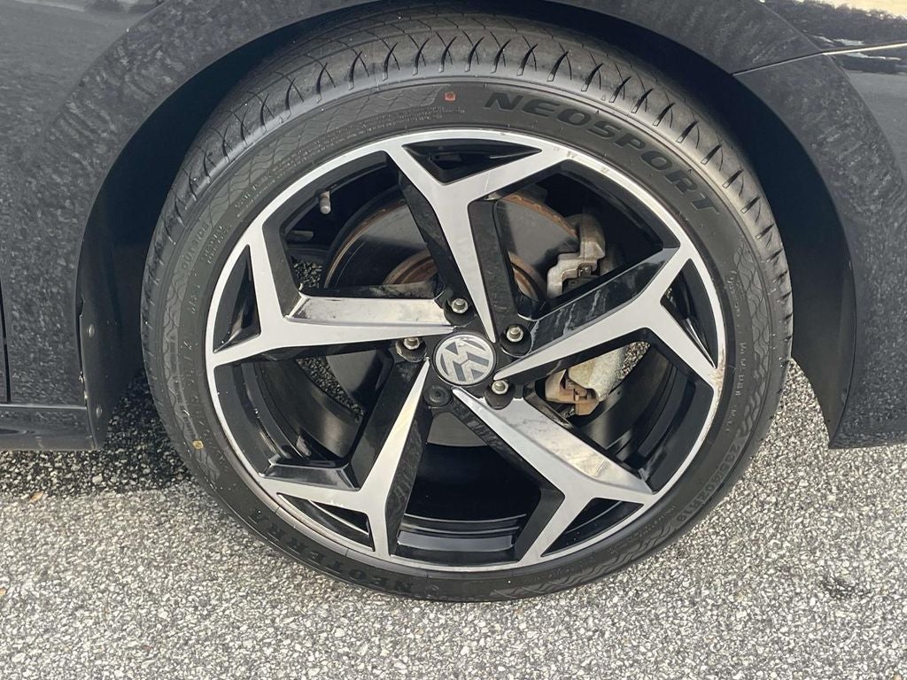 2021 Volkswagen Passat 2.0T R-Line