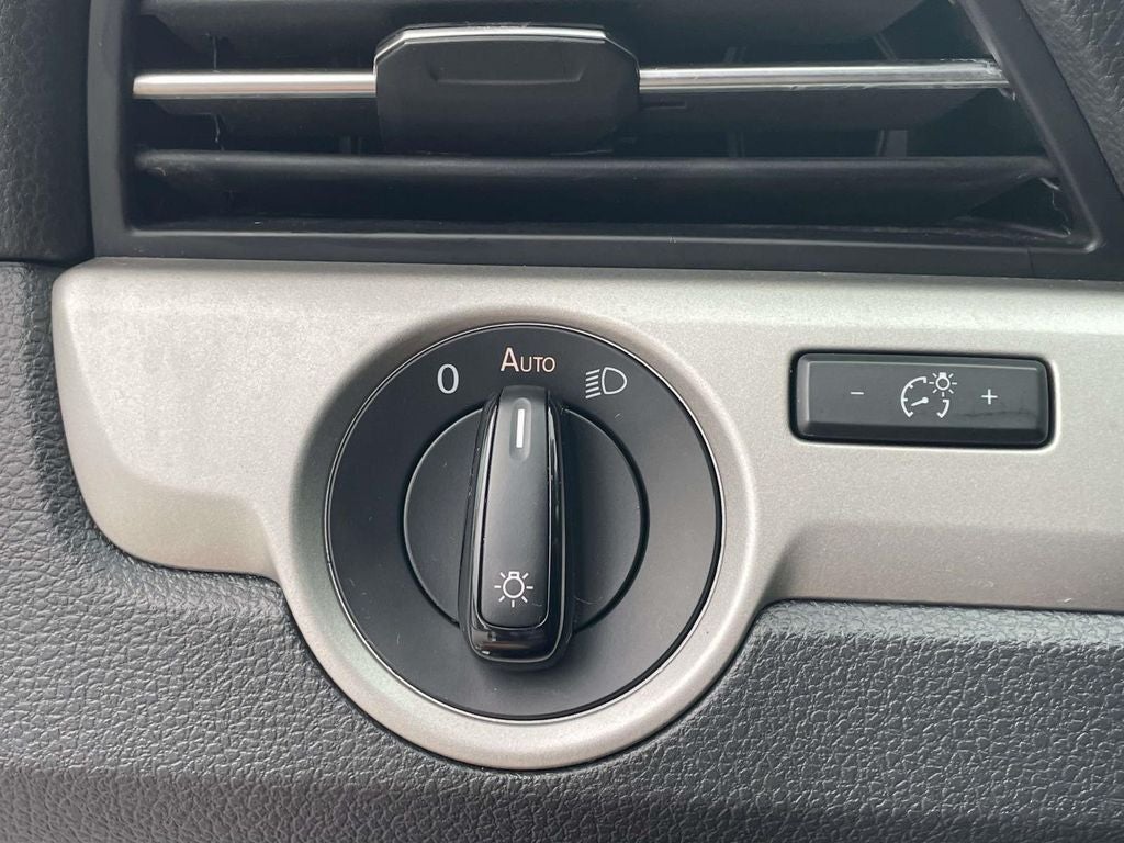 2020 Volkswagen Passat 2.0T SE