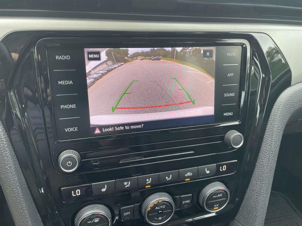 2020 Volkswagen Passat 2.0T SE