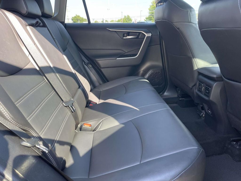 2022 Toyota RAV4 XLE Premium