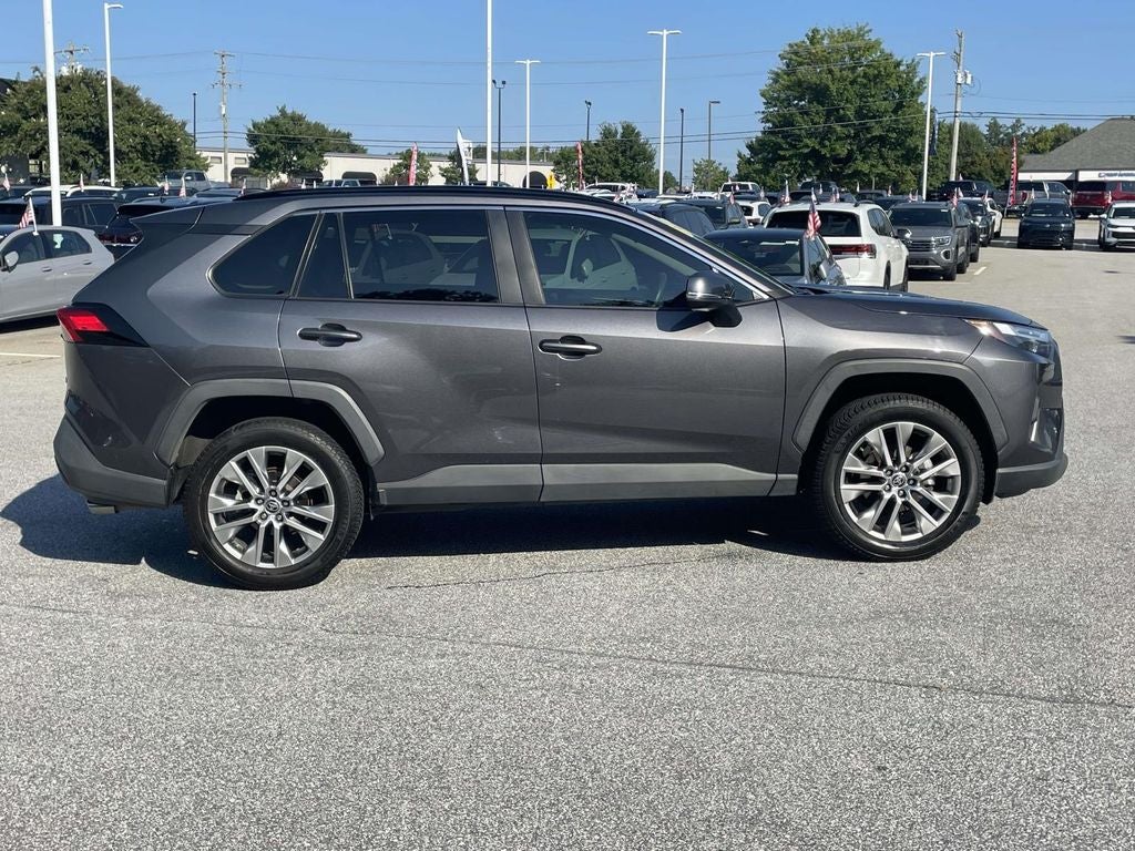 2022 Toyota RAV4 XLE Premium