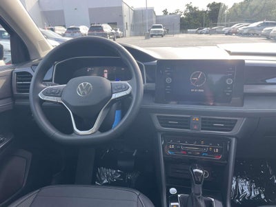 2026 Volkswagen Taos 1.5T SE Black