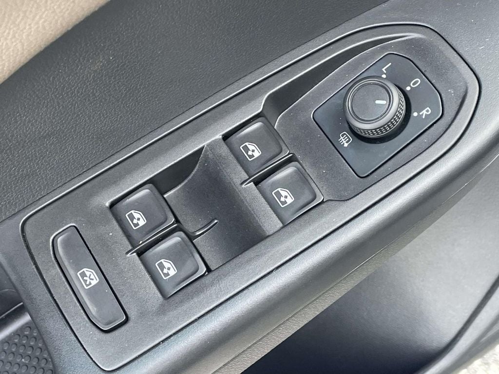 2023 Volkswagen Taos 1.5T SEL