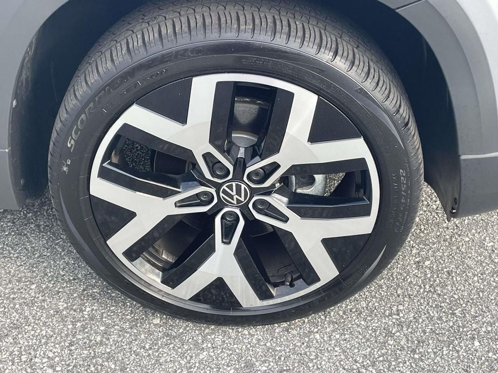 2023 Volkswagen Taos 1.5T SEL
