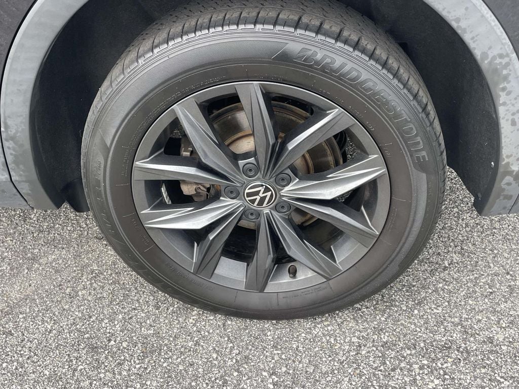 2023 Volkswagen Tiguan 2.0T SE