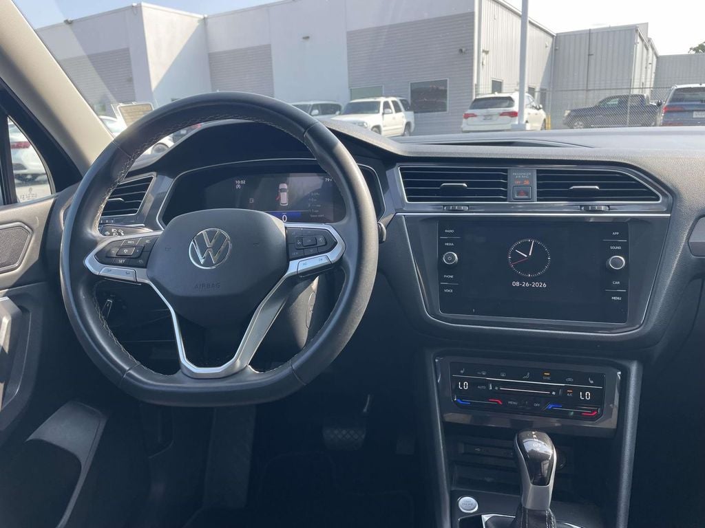 2023 Volkswagen Tiguan 2.0T SE