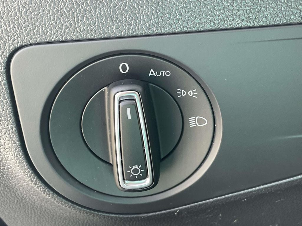 2021 Volkswagen Tiguan Base