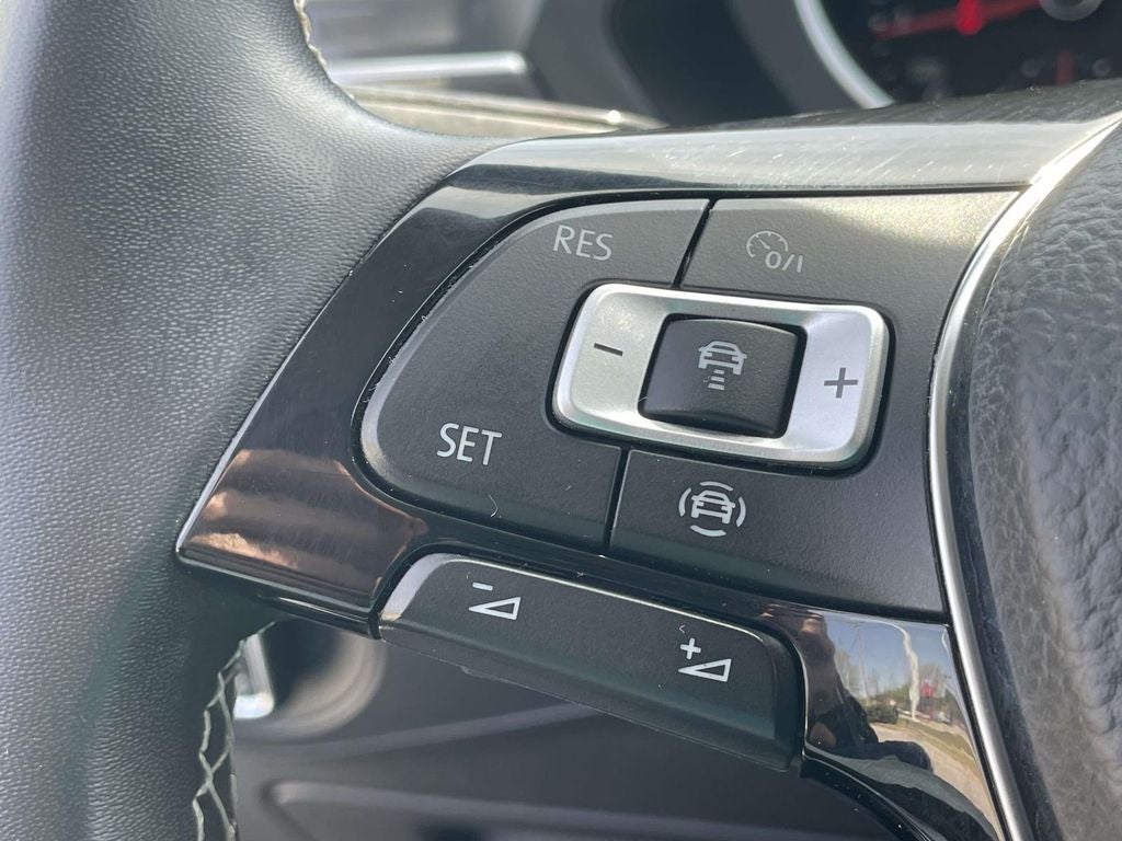 2021 Volkswagen Tiguan Base