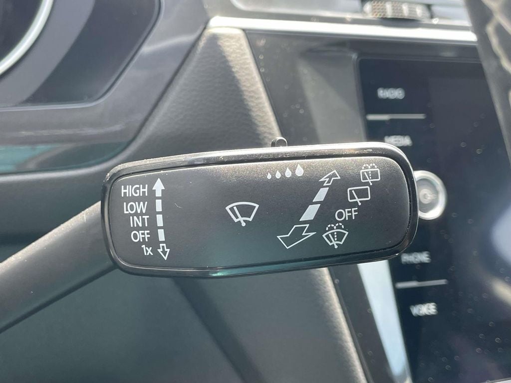 2021 Volkswagen Tiguan Base