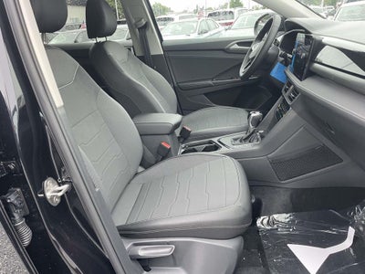 2026 Volkswagen Taos 1.5T SE Black