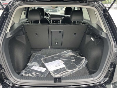 2026 Volkswagen Taos 1.5T SE Black