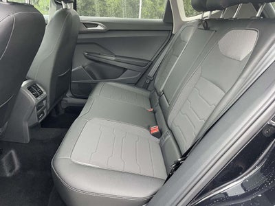 2026 Volkswagen Taos 1.5T SE Black