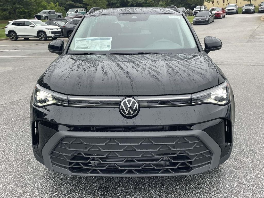 2026 Volkswagen Taos 1.5T SE Black
