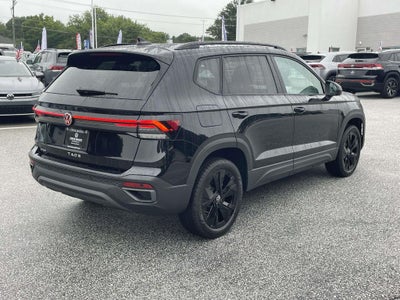 2026 Volkswagen Taos 1.5T SE Black