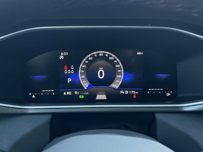 2027 Volkswagen Taos 1.5T SE Black