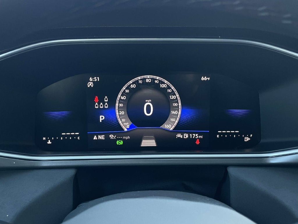2027 Volkswagen Taos 1.5T SE Black