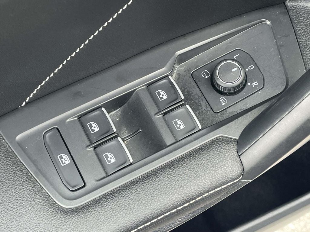 2022 Volkswagen Tiguan 2.0T SEL R-Line