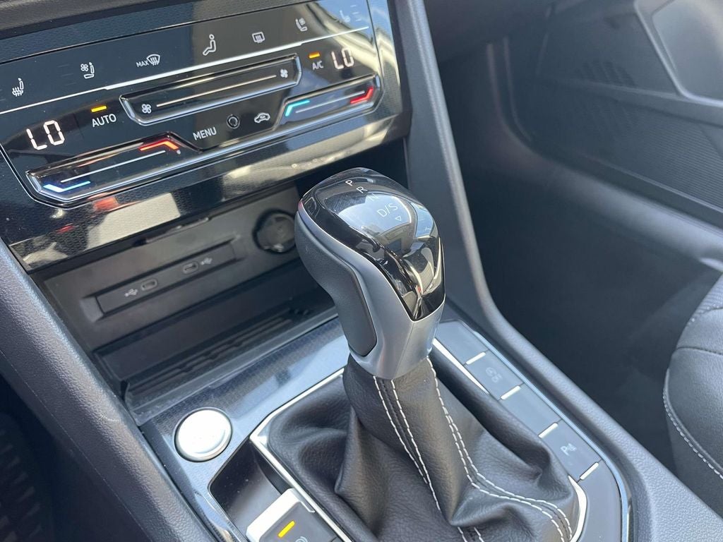 2025 Volkswagen Taos 1.5T SEL