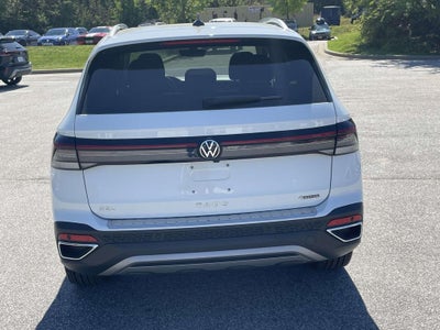 2025 Volkswagen Taos 1.5T SEL