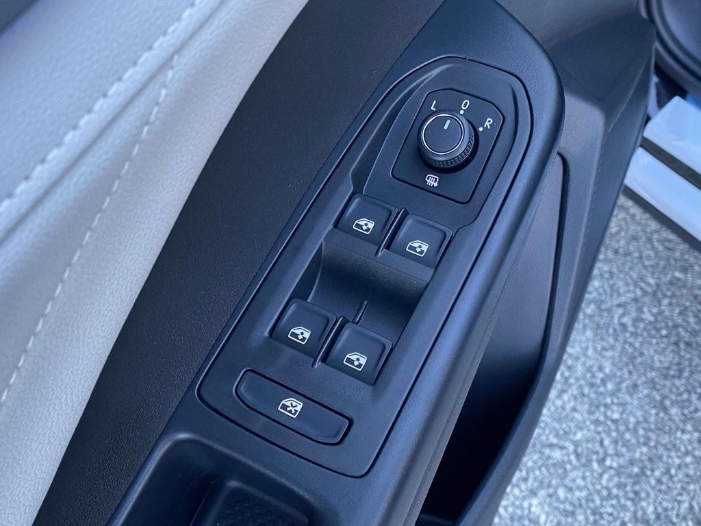 2026 Volkswagen Taos 1.5T SEL