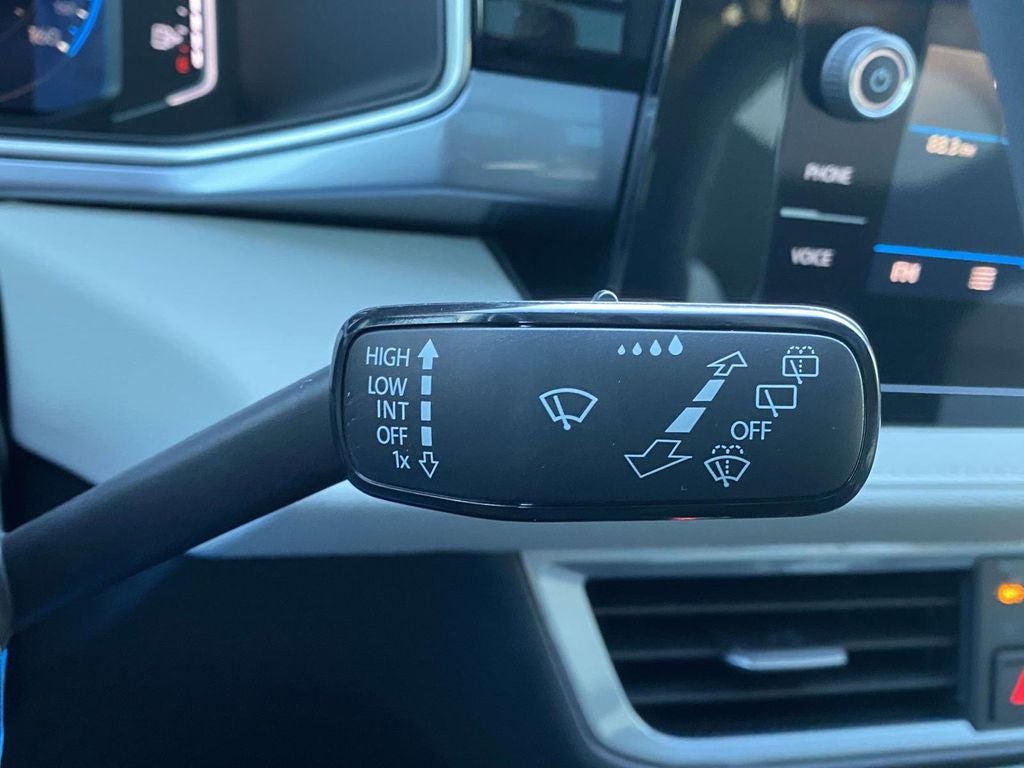 2026 Volkswagen Taos 1.5T SEL