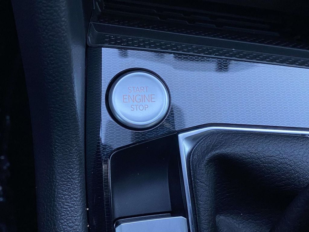 2026 Volkswagen Taos 1.5T SEL