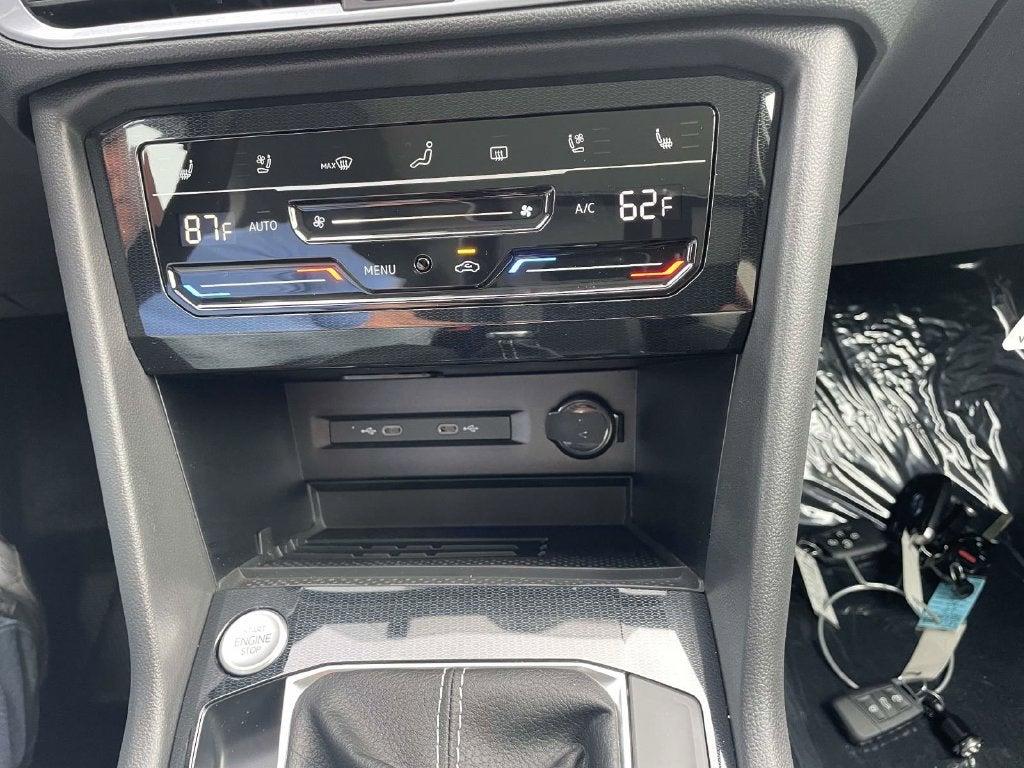 2027 Volkswagen Taos 1.5T SEL