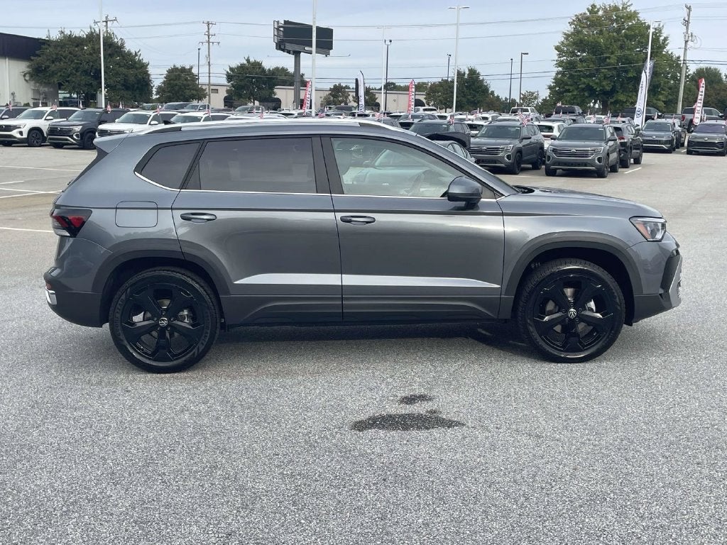 2027 Volkswagen Taos 1.5T SEL