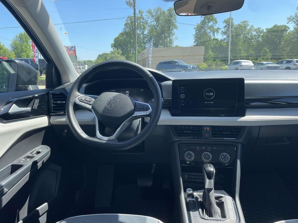 2025 Volkswagen Taos 1.5T S