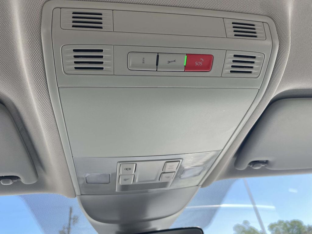 2025 Volkswagen Taos 1.5T S