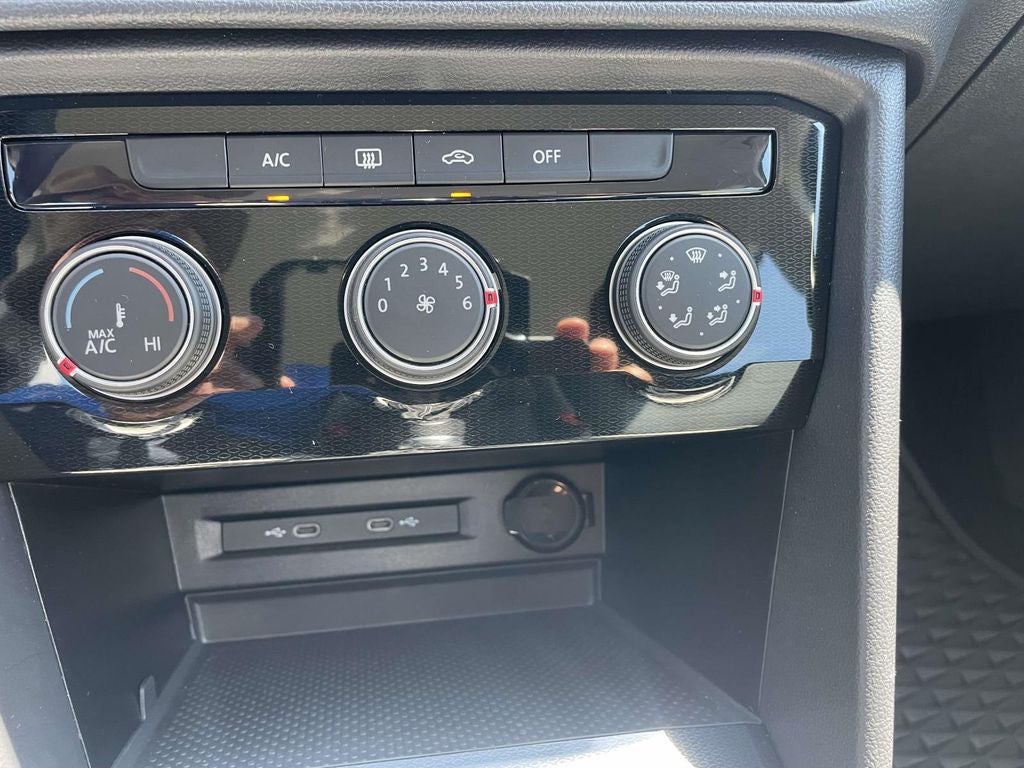 2025 Volkswagen Taos 1.5T S
