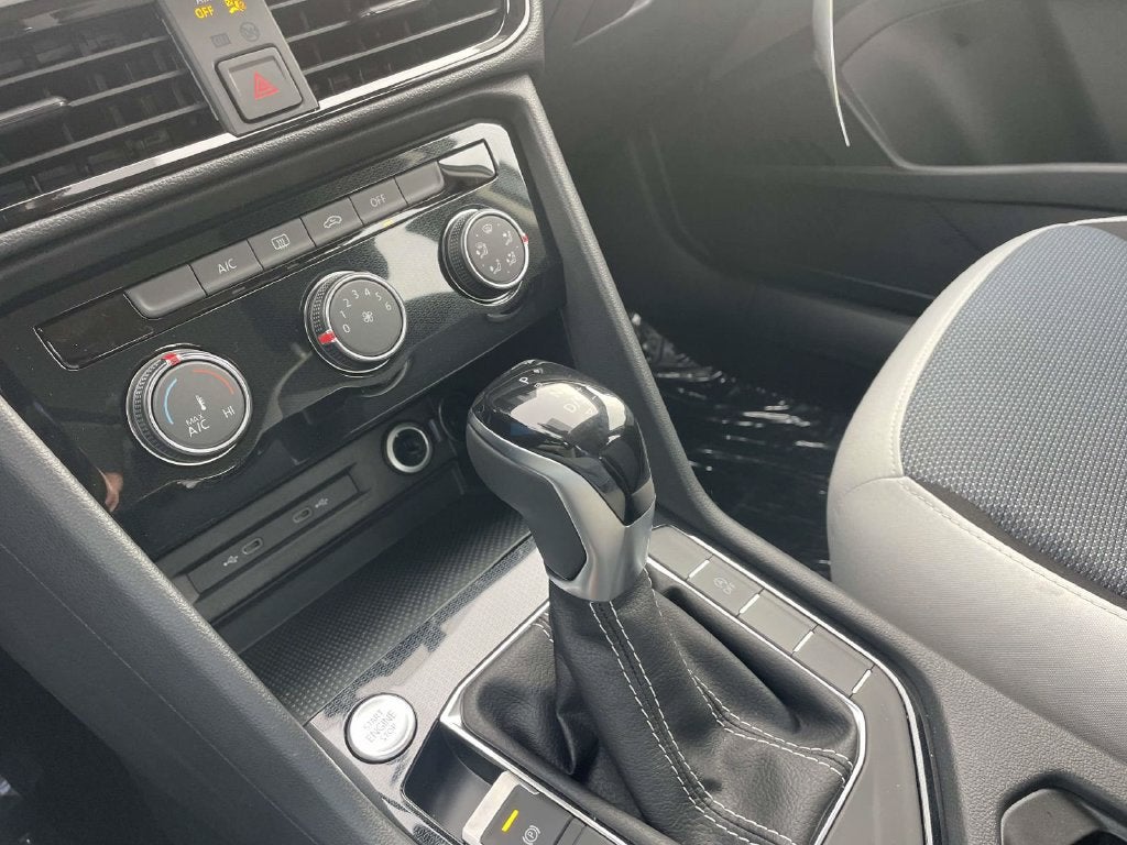 2027 Volkswagen Taos 1.5T S