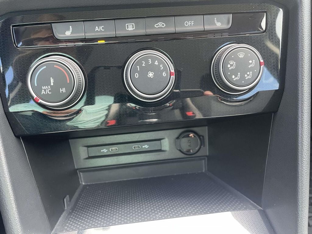 2025 Volkswagen Taos 1.5T S