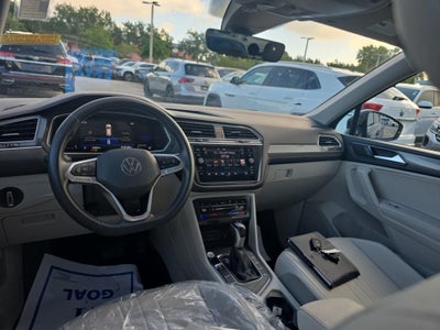 2023 Volkswagen Tiguan 2.0T SE R-Line Black