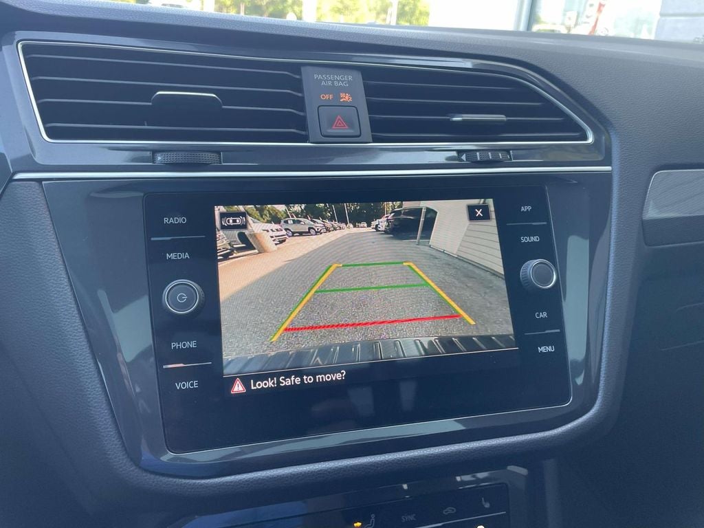 2024 Volkswagen Tiguan 2.0T SE R-Line Black