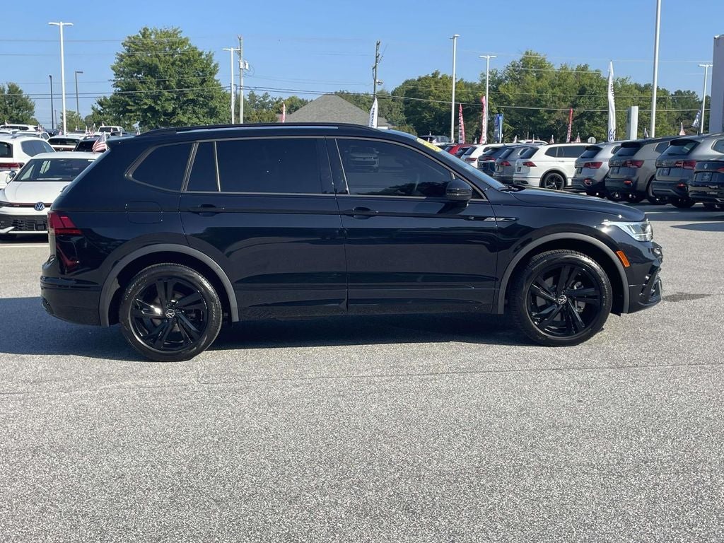 2024 Volkswagen Tiguan 2.0T SE R-Line Black