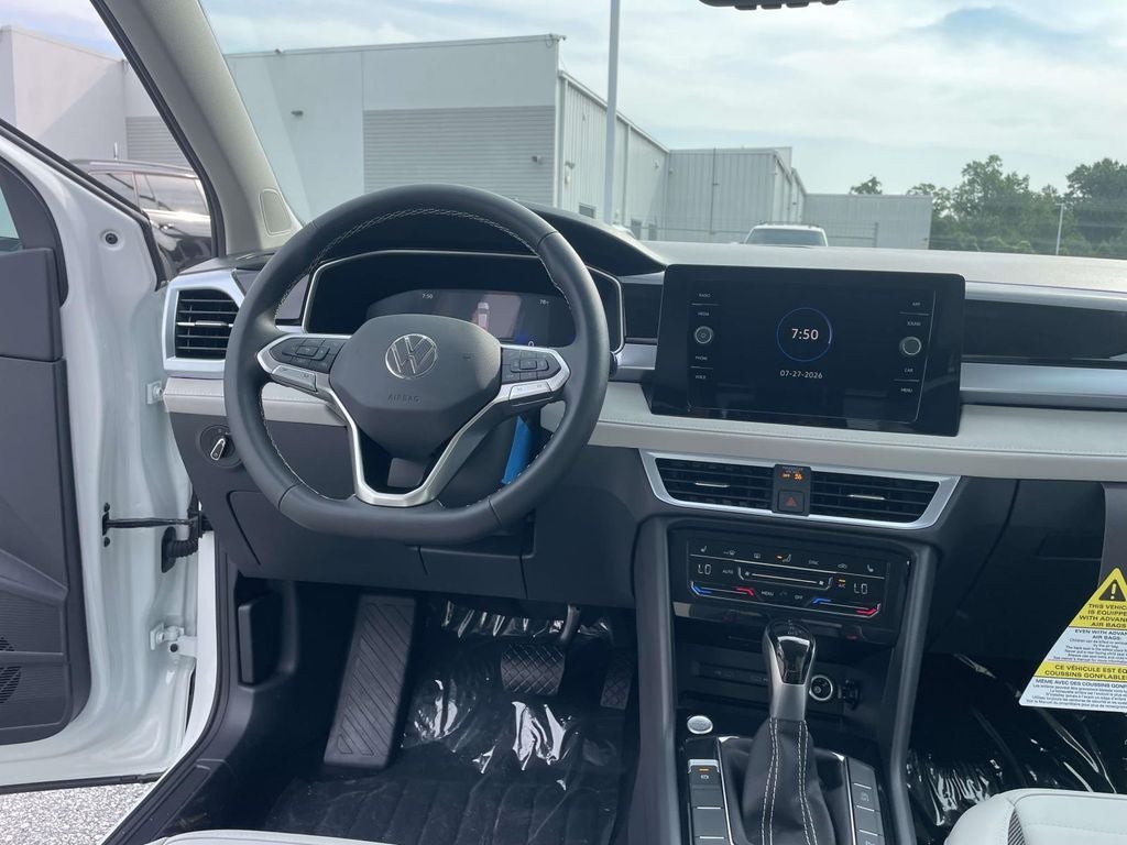 2026 Volkswagen Taos 1.5T SE