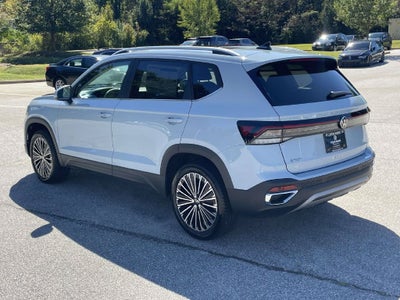 2027 Volkswagen Taos 1.5T SE